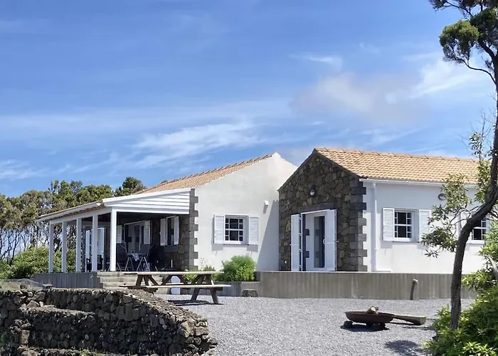 Perola Do Pico * מדלנה